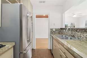 2007 Montclaire St, Austin, TX 78704 - Photo 9