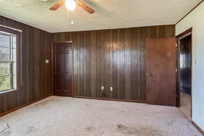 533 S Texas Street, Milano, TX 76556 - Photo 7