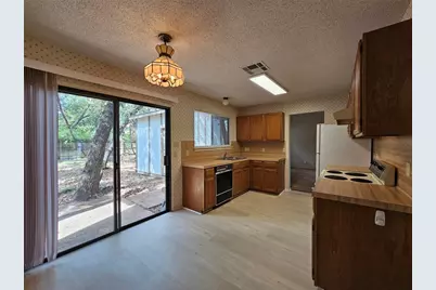 13102 Briar Hollow Drive, Austin, TX 78729 - Photo 9