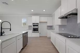 185 Six Shooter Dr, Kyle, TX 78640 - Photo 11