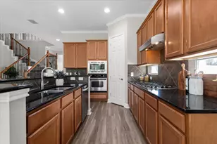 15300 Interlachen Dr, Austin, TX 78717 - Photo 5