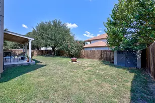 1001 Canterbury Trail, Georgetown, TX 78626 - Photo 37