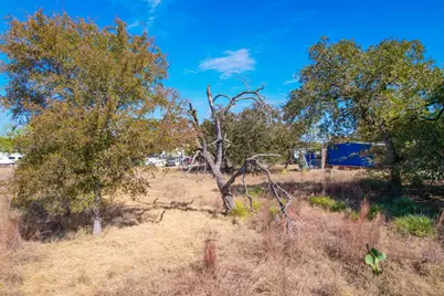 338 E Sweetbriar Drive, Marble Falls, TX 78654 - Photo 19