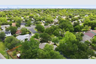 617 Blackberry Drive, Austin, TX 78745 - Photo 31