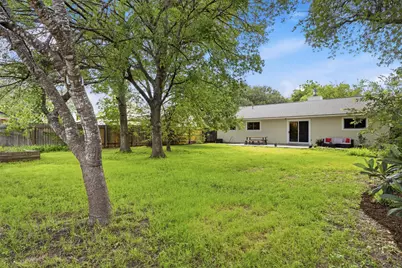 617 Blackberry Drive, Austin, TX 78745 - Photo 29