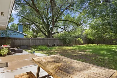 617 Blackberry Drive, Austin, TX 78745 - Photo 29