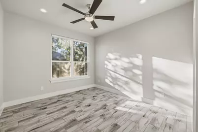 718 Emory Dr, Fredericksburg, TX 78624 - Photo 21