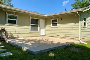 1605 Sweetbriar Ave, Austin, TX 78723 - Photo 15
