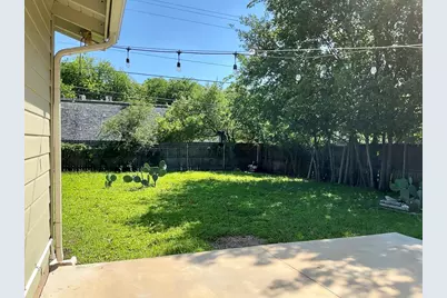 1605 Sweetbriar Avenue, Austin, TX 78723 - Photo 17