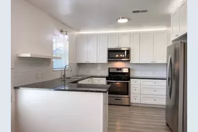 1605 Sweetbriar Avenue, Austin, TX 78723 - Photo 7