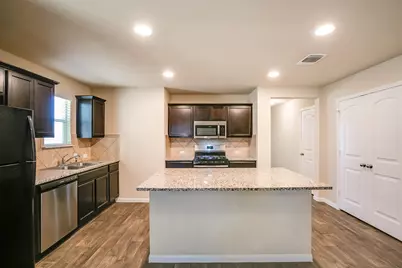 15008 Custis Lane, Austin, TX 78725 - Photo 7