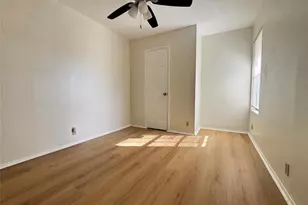 12406 Deer Falls Dr, Austin, TX 78729 - Photo 7