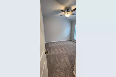 157 Los Olives Lane, Liberty Hill, TX 78642 - Photo 17