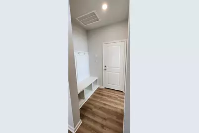 157 Los Olives Lane, Liberty Hill, TX 78642 - Photo 3