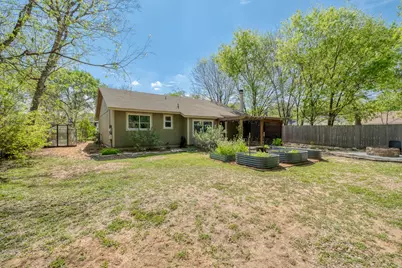 7812 Bixler Drive, Austin, TX 78744 - Photo 19