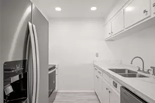 318 W Cotter Ave, Port Aransas, TX 78373 - Photo 33