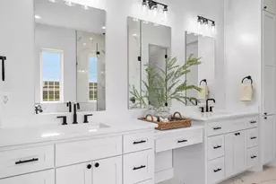 306 Interlaken St, Fredericksburg, TX 78624 - Photo 19