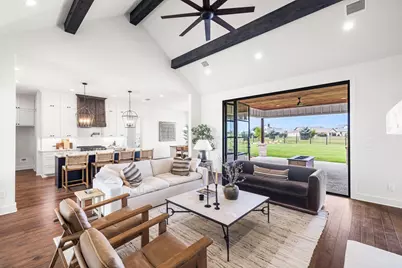 306 Interlaken Street, Fredericksburg, TX 78624 - Photo 11