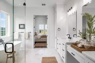 306 Interlaken St, Fredericksburg, TX 78624 - Photo 23