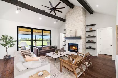 306 Interlaken Street, Fredericksburg, TX 78624 - Photo 3