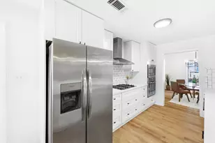 5604 Chadwyck Dr, Austin, TX 78723 - Photo 13