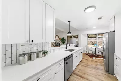 5604 Chadwyck Drive, Austin, TX 78723 - Photo 11