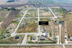 221 Castellana Wy, Elgin, TX 78621 - Photo 5