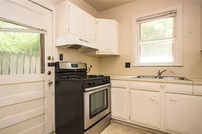 2845 San Gabriel Street #B, Austin, TX 78705 - Photo 29