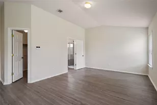 3924 Links Ln, Round Rock, TX 78664 - Photo 21