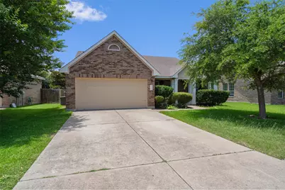 3924 Links Lane, Round Rock, TX 78664 - Photo 1