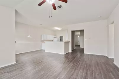 3924 Links Lane, Round Rock, TX 78664 - Photo 9