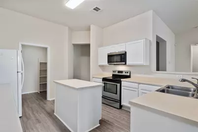 3924 Links Lane, Round Rock, TX 78664 - Photo 13