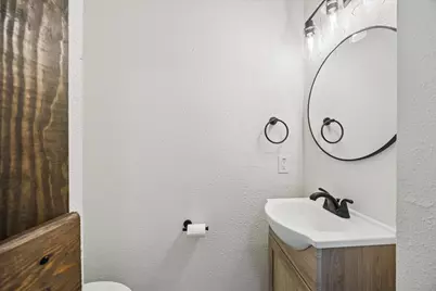222 Houston Avenue, Somerville, TX 77879 - Photo 13