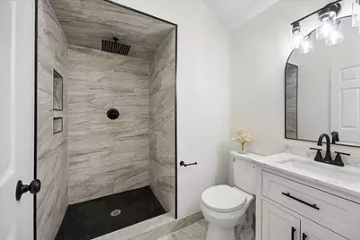222 Houston Avenue, Somerville, TX 77879 - Photo 11