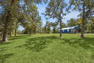 222 Houston Ave, Somerville, TX 77879 - Photo 19