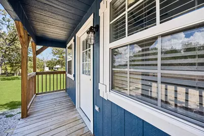 222 Houston Avenue, Somerville, TX 77879 - Photo 15