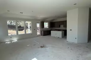 112 Broken Bow St, Horseshoe Bay, TX 78657 - Photo 5