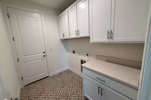 112 Broken Bow St, Horseshoe Bay, TX 78657 - Photo 13