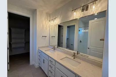 112 Broken Bow Street, Horseshoe Bay, TX 78657 - Photo 9