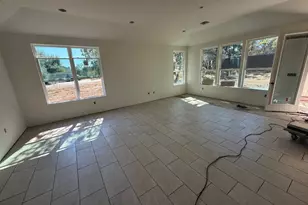 112 Broken Bow St, Horseshoe Bay, TX 78657 - Photo 3