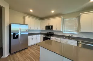 639 Papaya Dr, Buda, TX 78610 - Photo 19