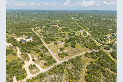 1110 Oakwood Loop, San Marcos, TX 78666 - Photo 27