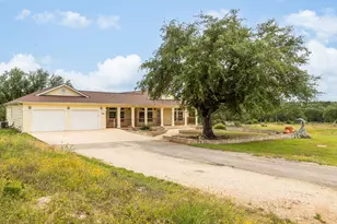 1110 Oakwood Loop, San Marcos, TX 78666 - Photo 29
