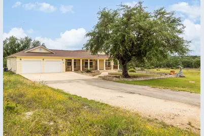 1110 Oakwood Loop, San Marcos, TX 78666 - Photo 29
