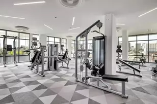 800 Embassy Dr, Austin, TX 78702 - Photo 21