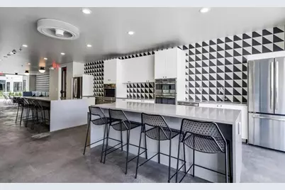 800 Embassy Drive #328, Austin, TX 78702 - Photo 23