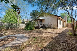 2314 Klattenhoff Dr, Austin, TX 78728 - Photo 17