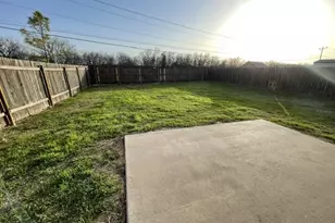 13013 Pealing Wy, Manor, TX 78653 - Photo 17