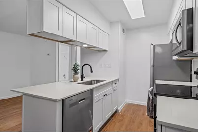 3704 Speedway #102, Austin, TX 78705 - Photo 13