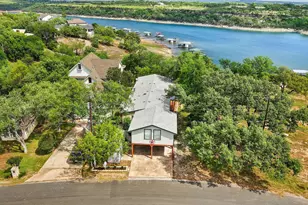 1019 Lakeshore Dr, Spicewood, TX 78669 - Photo 7